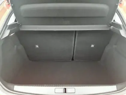 Photo 47 Opel Corsa  Electrique 136 ch & Batterie 50 kWh