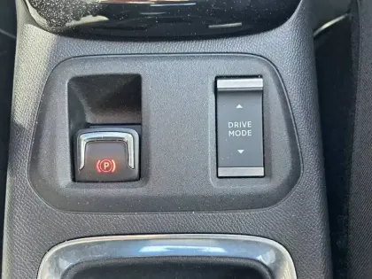 Photo 19 Opel Corsa  Electrique 136 ch & Batterie 50 kWh