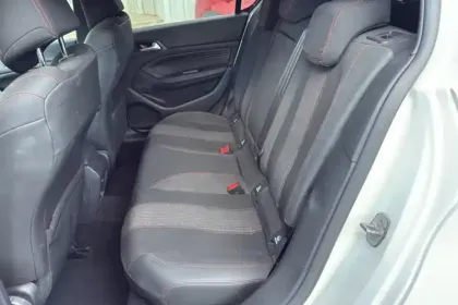 Photo 9 Peugeot 308  PureTech 130ch S&S BVM6