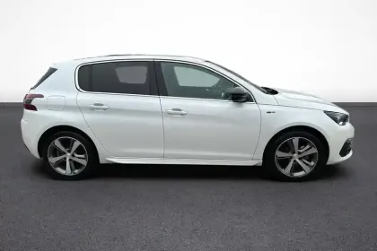 Photo 33 Peugeot 308  PureTech 130ch S&S BVM6