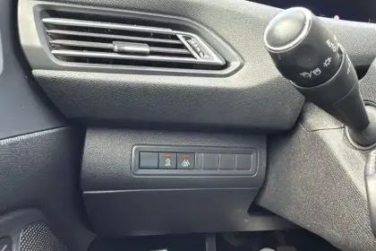 Photo 23 Peugeot 308  PureTech 130ch S&S BVM6