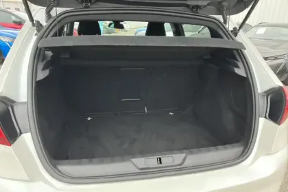 Photo 35 Peugeot 308  PureTech 130ch S&S BVM6