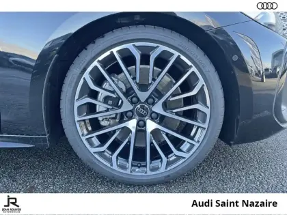 Photo 8 Audi A5  Avant e-hybrid 299 ch S tronic 7 Quattro