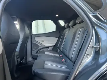 Photo 8 Ford Capri 286ch Extended Range 77kW Select RWD