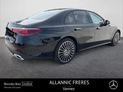 Photo 1 Mercedes Classe E  300 d e Hybrid EQ 197+129ch AMG Line 9G-Tronic