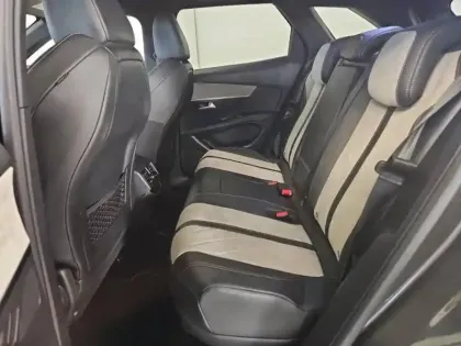 Photo 11 Peugeot 3008  HYBRID4 300ch GT e-EAT8 11cv