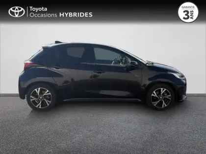 Photo 8 Toyota Yaris  116h Design 5p MC24