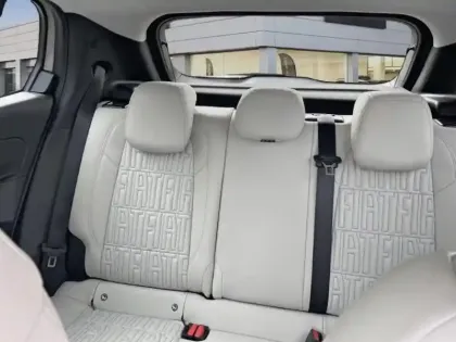 Photo 9 Fiat 600  1.2 Hybrid 100ch La Prima DCT6