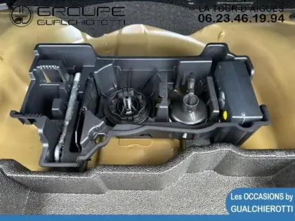 Photo 27 Peugeot 2008  1.2 Hybrid 145ch Allure e-DCS6