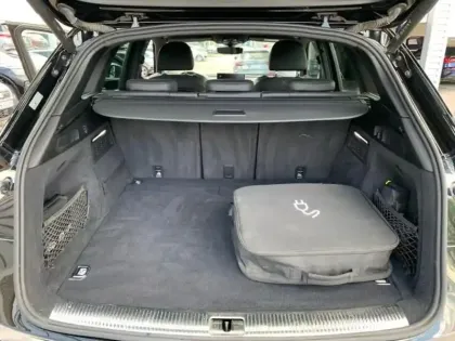 Photo 23 Audi Q5  50 TFSI e 299ch S line quattro S tronic 7