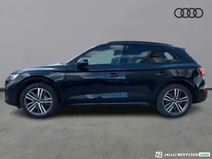 Photo 19 Audi Q5  50 TFSI e 299ch S line quattro S tronic 7