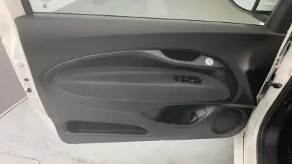 Photo 14 Fiat 500  e 95 ch Nouvelle 