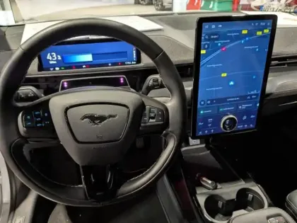 Photo 21 Ford Mustang mach-E  Extended Range 99kWh 487ch GT AWD