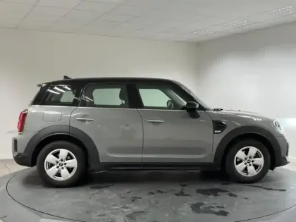 Photo 17 Mini Countryman  Cooper 136ch Essential