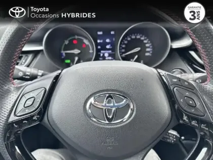 Photo 22 Toyota C-HR  184h GR-Sport 2WD E-CVT MY22