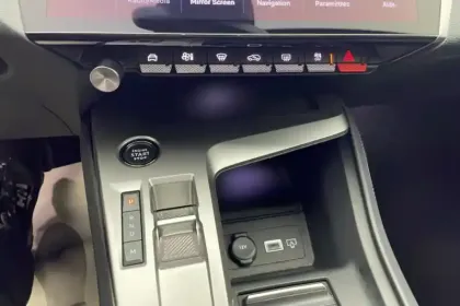 Photo 47 Peugeot 308  PureTech 130ch S&S EAT8