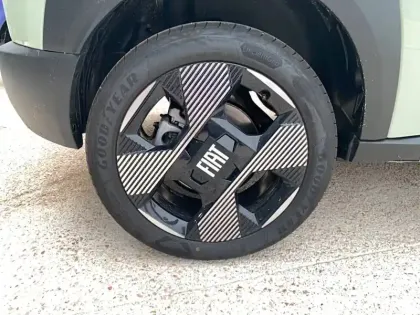 Photo 15 Fiat Grande Panda  e 83ch