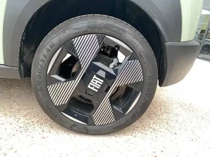 Photo 14 Fiat Grande Panda  e 83ch