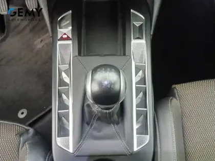 Photo 30 DS DS 3 DS3 Crossback PureTech 100 BVM6