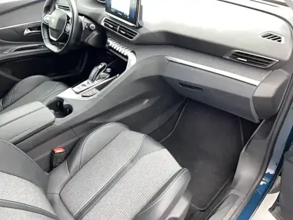 Photo 8 Peugeot 3008  BlueHDi 130ch S&S EAT8