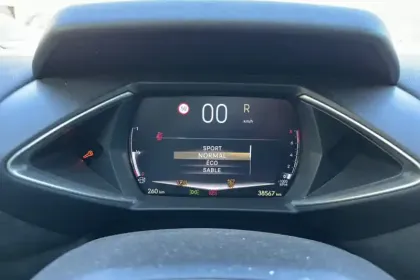 Photo 62 DS DS 3  PureTech 130 EAT8