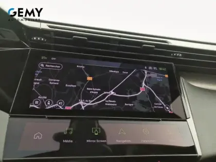 Photo 15 Peugeot 308  PureTech 130ch S&S EAT8