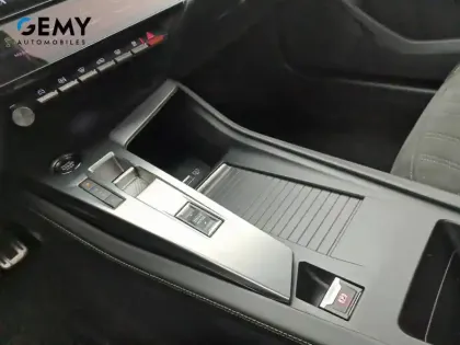 Photo 22 Peugeot 308  PureTech 130ch S&S EAT8