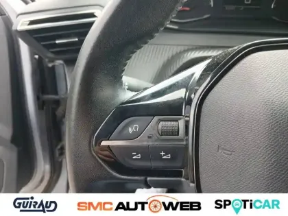 Photo 37 Peugeot 2008  PureTech 130 S&S BVM6