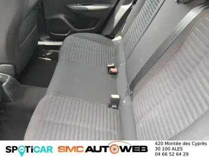 Photo 9 Peugeot 2008  PureTech 130 S&S BVM6