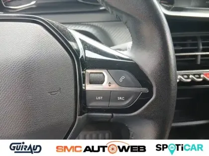 Photo 36 Peugeot 2008  PureTech 130 S&S BVM6