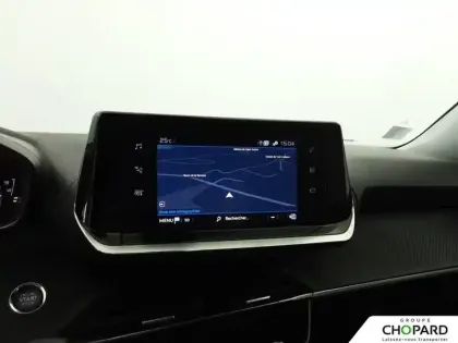 Photo 12 Peugeot 2008  PureTech 100 S&S BVM6