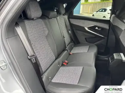 Photo 14 Peugeot 3008  Hybrid 136 e-DCS6