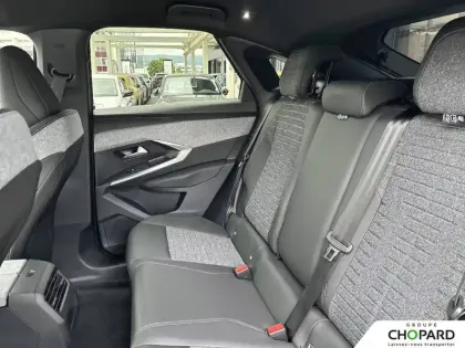 Photo 13 Peugeot 3008  Hybrid 136 e-DCS6