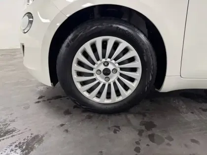 Photo 113 Fiat 500  e 95 ch