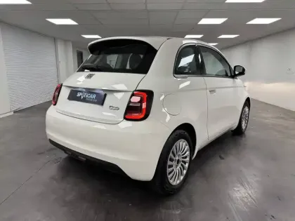Photo 43 Fiat 500  e 95 ch