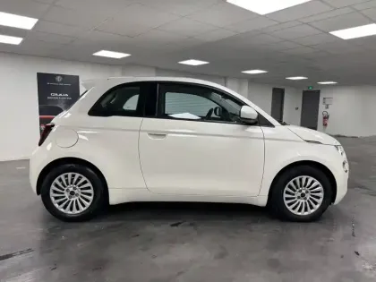 Photo 81 Fiat 500  e 95 ch