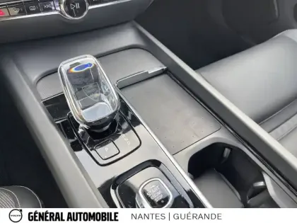 Photo 18 Volvo S60  B4 197 ch DCT7