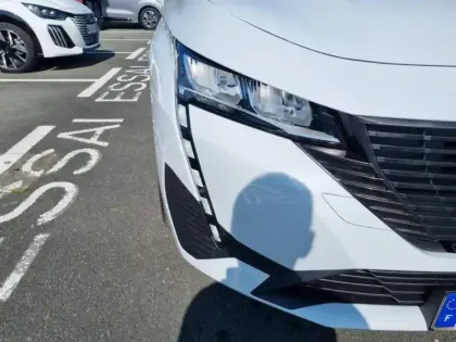 Photo 35 Peugeot 308  Electrique 54 kWh 156ch