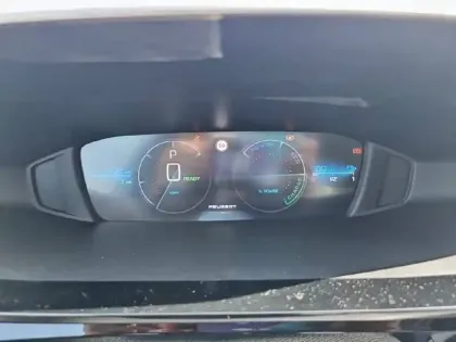 Photo 29 Peugeot 308  Electrique 54 kWh 156ch