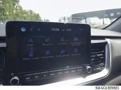 Photo 6 Kia Stonic  1.0 T-GDi 100ch Active DCT7