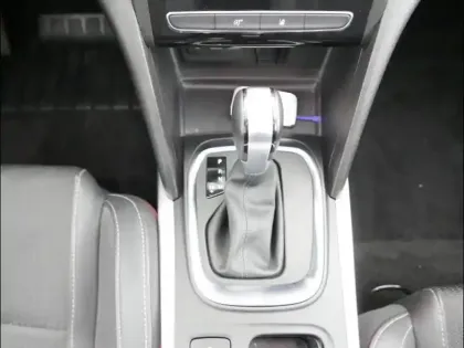 Photo 7 Renault Megane  1.5 Blue dCi 115ch Techno EDC