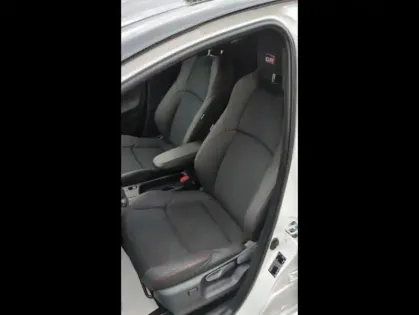 Photo 12 Toyota Yaris  130h GR Sport 5p MC24