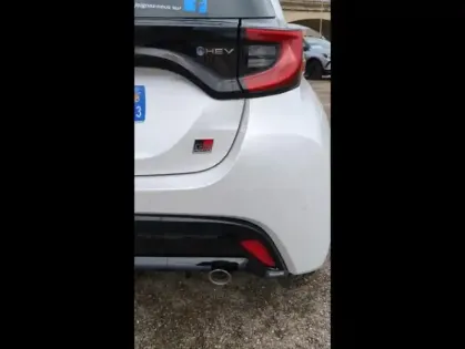 Photo 5 Toyota Yaris  130h GR Sport 5p MC24