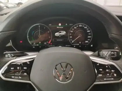 Photo 14 Volkswagen Touareg  3.0 TSI eHybrid 462ch R 4Motion BVA8