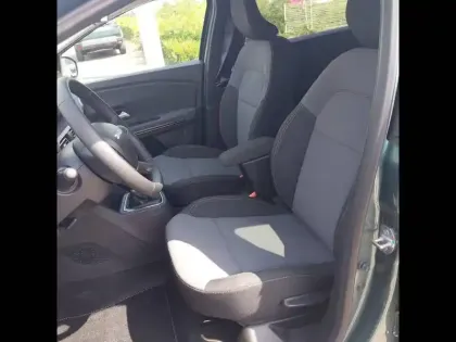 Photo 47 Dacia Jogger  Hybrid 140 7 places GSR2