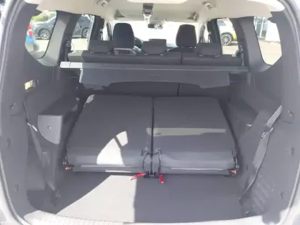 Photo 33 Dacia Jogger  Hybrid 140 7 places GSR2