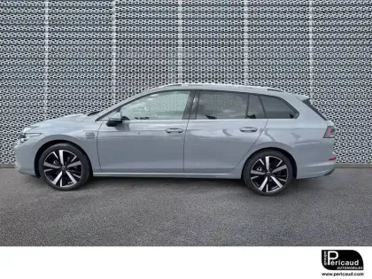 Photo 16 Volkswagen Golf  SW 1.5 eTSI EVO2 150 DSG7