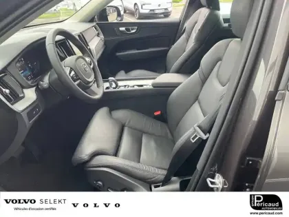Photo 24 Volvo Xc60  T6 AWD Hybride rechargeable 253 ch+145 ch Geartronic 8