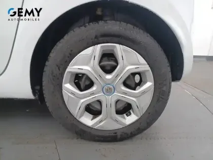 Photo 10 Renault Twingo  III Achat Intégral - 21