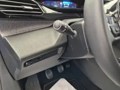 Photo 44 Peugeot 308  PureTech 130ch S&S BVM6